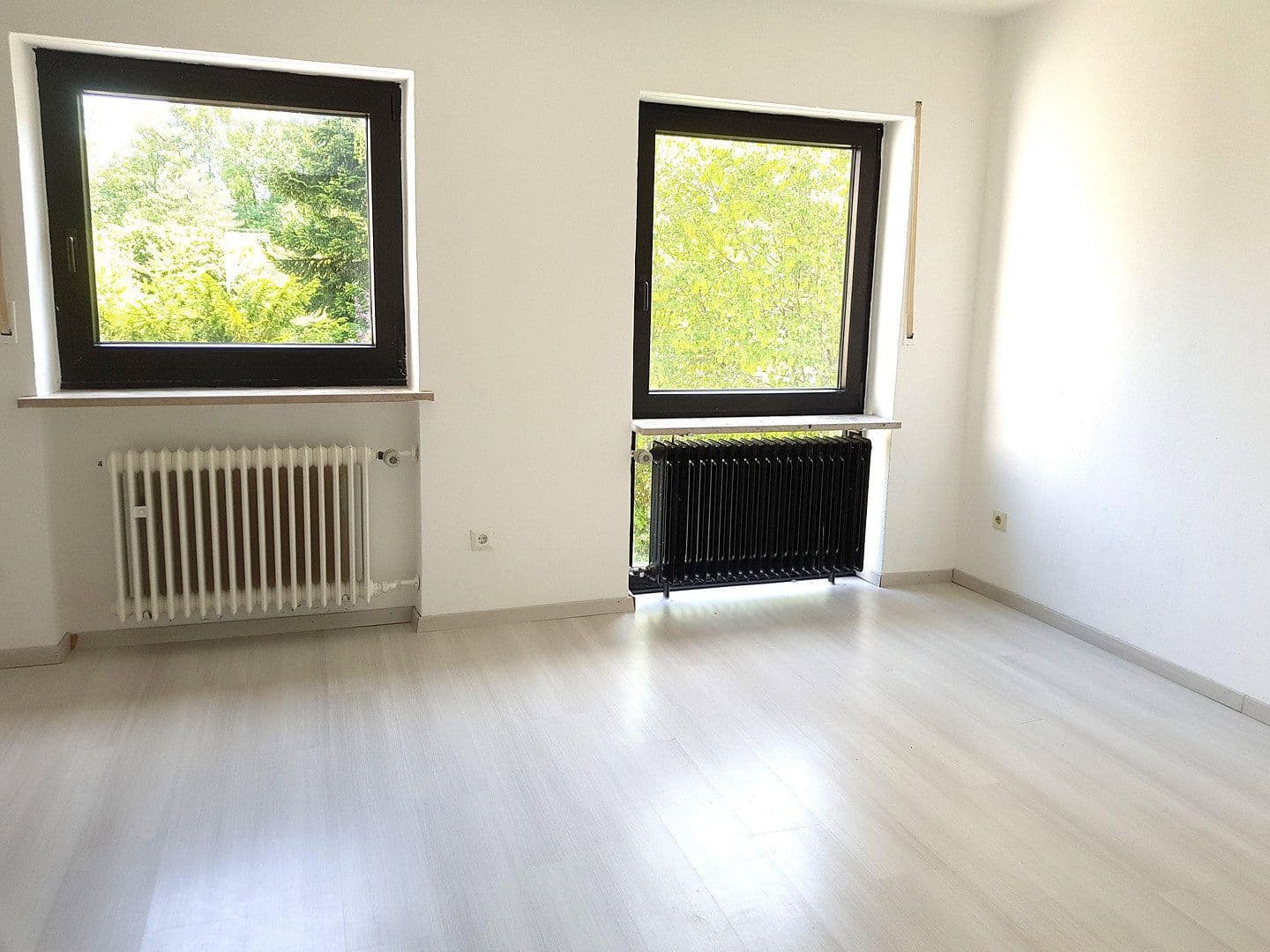 Predaj domu 127 m², pozemok 261 m², Grasbrunn, Bavorsko Predaj domu 127 m², pozemok 261 m², Grasbrunn, Bavorsko