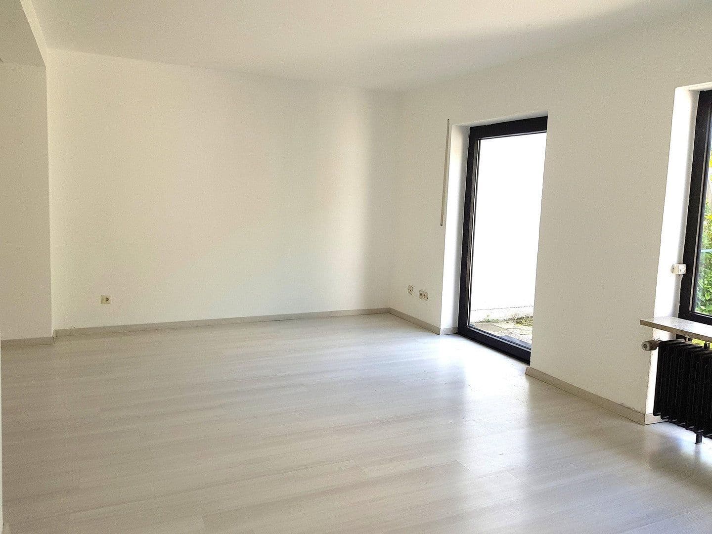 Predaj domu 127 m², pozemok 261 m², Grasbrunn, Bavorsko Predaj domu 127 m², pozemok 261 m², Grasbrunn, Bavorsko