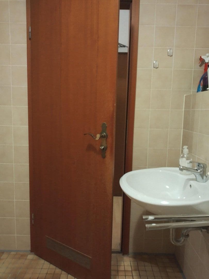 Prenájom bytu 2-izbový 52 m², Echardinger Straße 7, München, Bavorsko Prenájom bytu 2-izbový 52 m², Echardinger Straße 7, München, Bavorsko