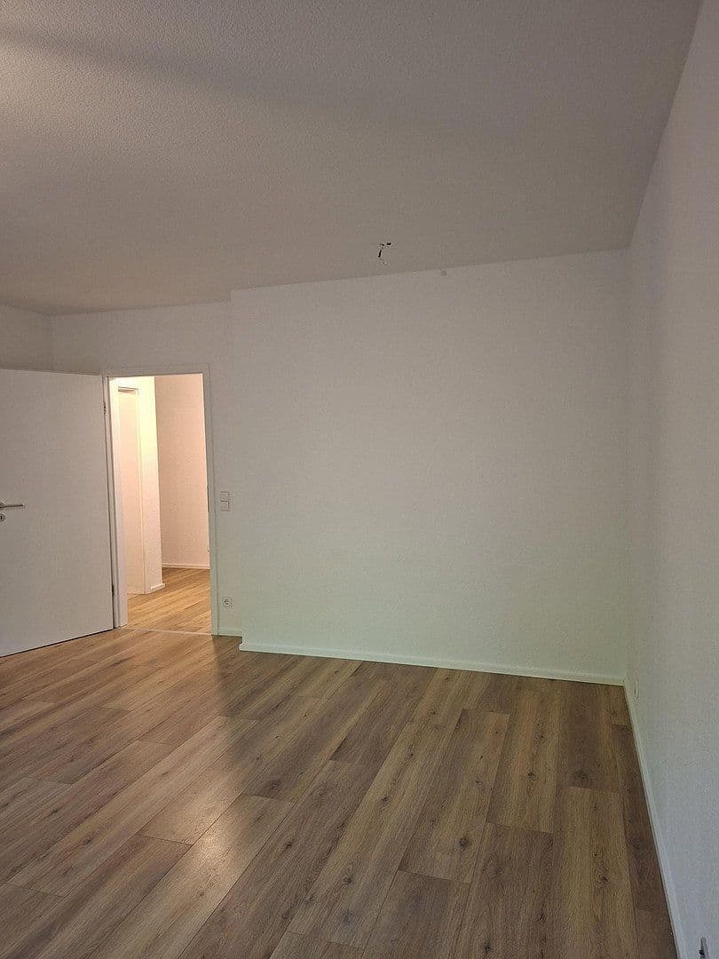 Prenájom bytu 2-izbový 57 m², Ludwigsburger Str. 204, Zuffenhausen, Bádensko-Wurttembersko Prenájom bytu 2-izbový 57 m², Ludwigsburger Str. 204, Zuffenhausen, Bádensko-Wurttembersko
