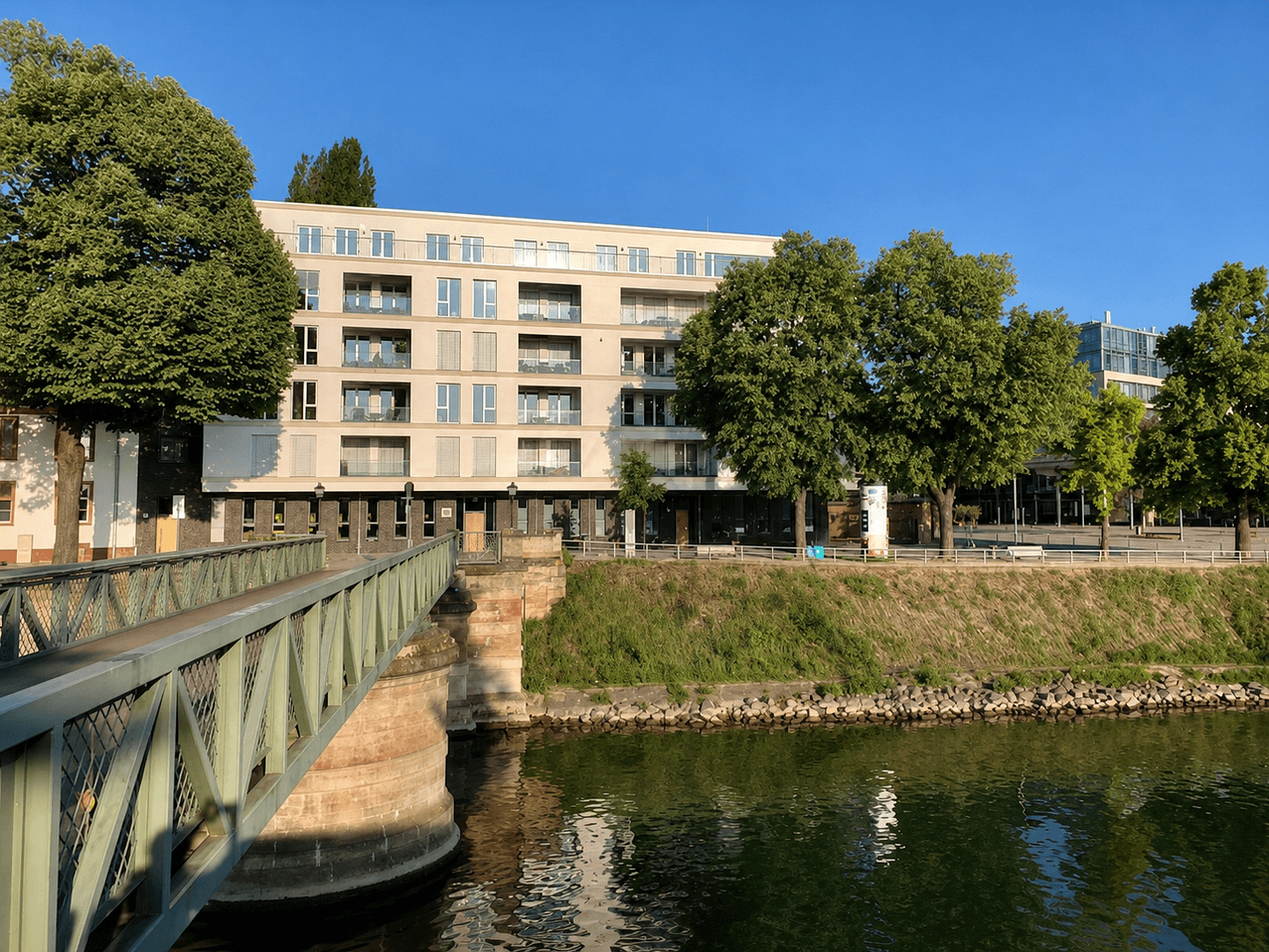 Prenájom bytu 2-izbový 60 m², Am Winterhafen 2, Mainz, Porýnie-Falcko Prenájom bytu 2-izbový 60 m², Am Winterhafen 2, Mainz, Porýnie-Falcko