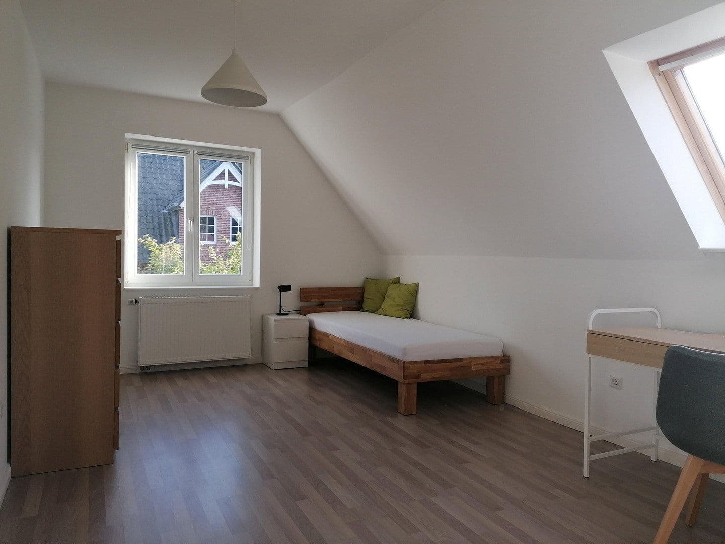 Predaj domu 201 m², pozemok 400 m², In de Simp 24, Pinneberg, Šlezvicko-Holštajnsko Predaj domu 201 m², pozemok 400 m², In de Simp 24, Pinneberg, Šlezvicko-Holštajnsko