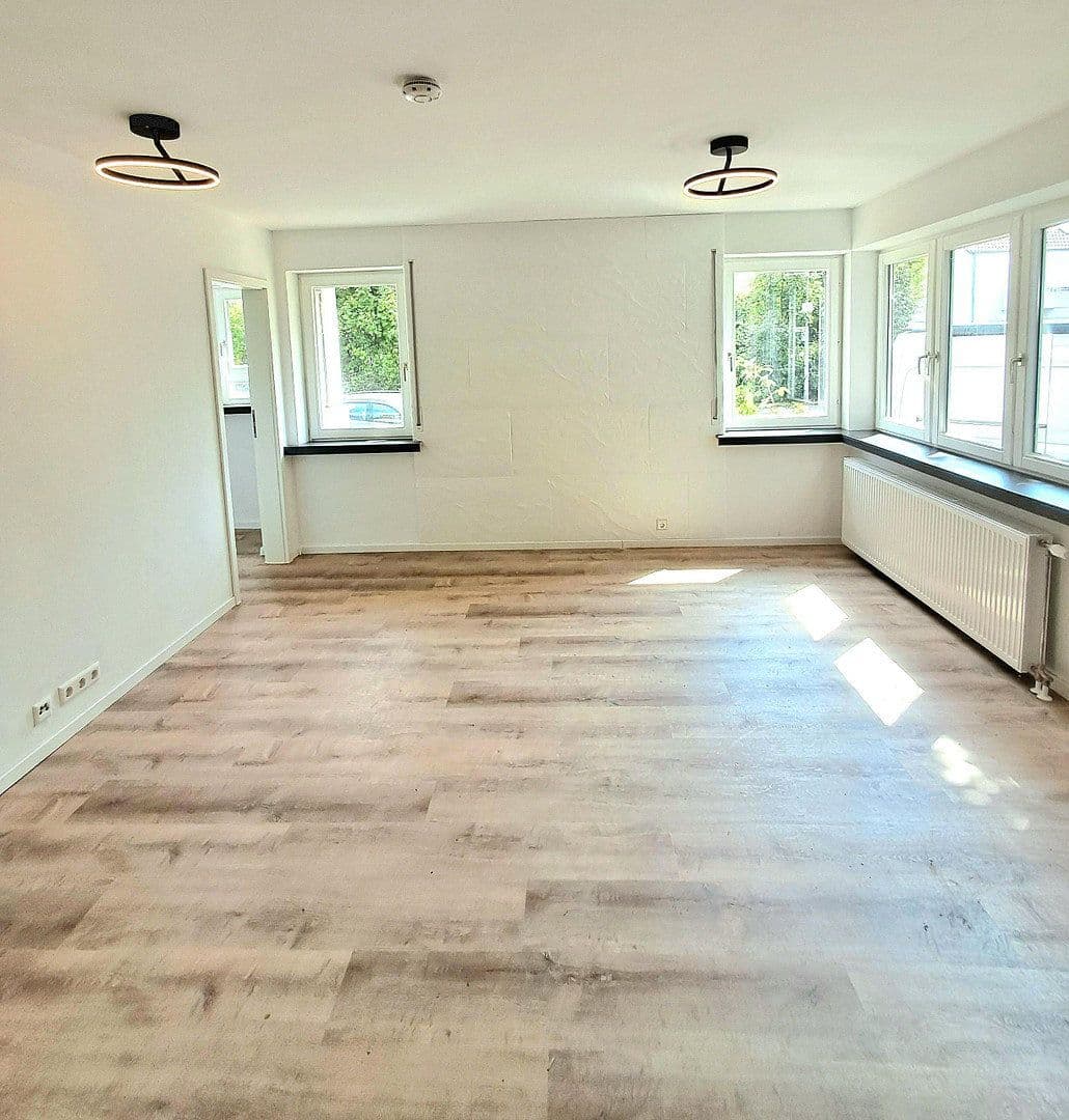 Prenájom bytu 1-izbový 35 m², Langwiesenstraße 30, Leinfelden-Echterdingen, Bádensko-Wurttembersko Prenájom bytu 1-izbový 35 m², Langwiesenstraße 30, Leinfelden-Echterdingen, Bádensko-Wurttembersko