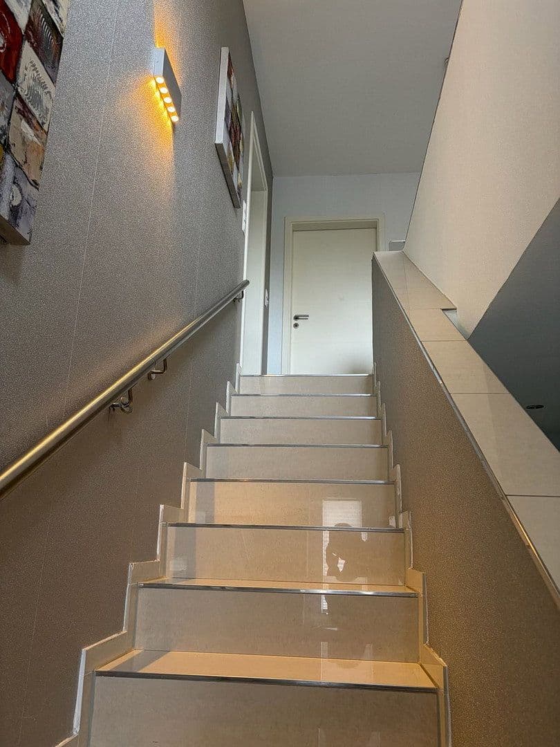 Predaj domu 138 m², pozemok 385 m², Stuttgarter Straße 1, Nordhorn, Dolné Sasko Predaj domu 138 m², pozemok 385 m², Stuttgarter Straße 1, Nordhorn, Dolné Sasko