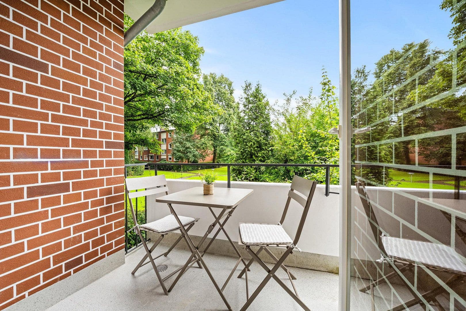 Predaj bytu 2-izbový 45 m², Hamburg, Hamburg Predaj bytu 2-izbový 45 m², Hamburg, Hamburg