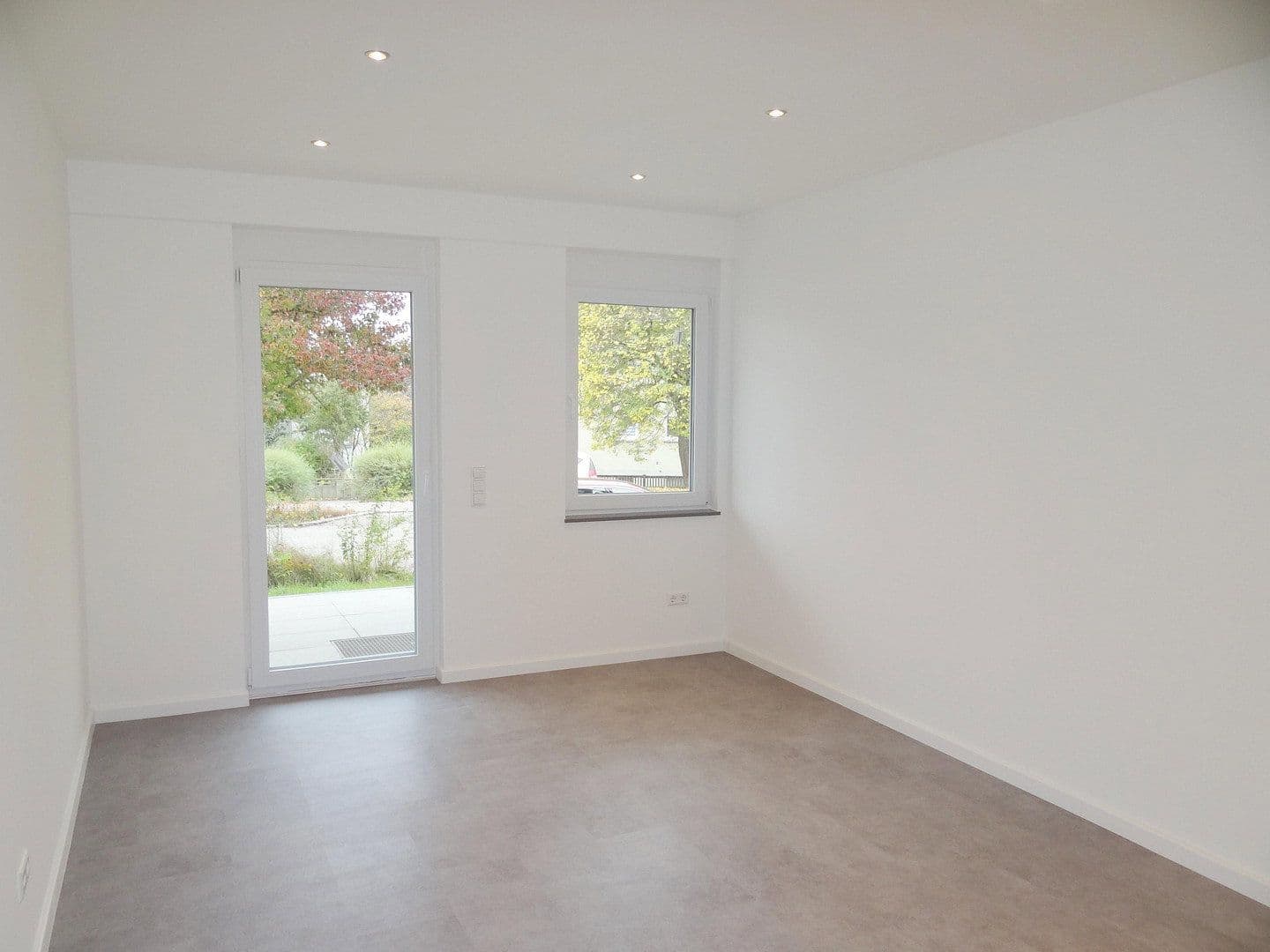 Predaj domu 524 m², pozemok 1.355 m², Heidenheim an der Brenz, Bádensko-Wurttembersko Predaj domu 524 m², pozemok 1.355 m², Heidenheim an der Brenz, Bádensko-Wurttembersko