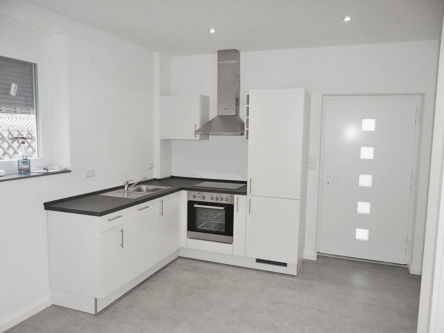 Predaj domu 524 m², pozemok 1.355 m², Heidenheim an der Brenz, Bádensko-Wurttembersko Predaj domu 524 m², pozemok 1.355 m², Heidenheim an der Brenz, Bádensko-Wurttembersko
