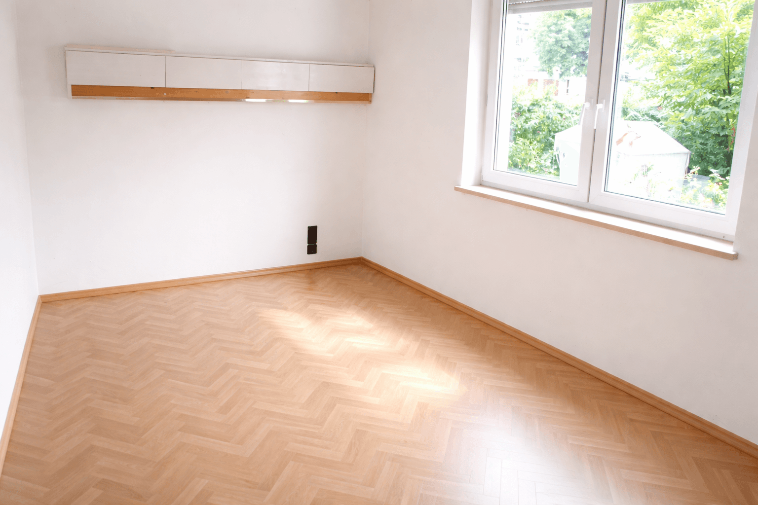 Predaj domu 149 m², pozemok 386 m², Schlössleweg 2, Neu-Ulm, Bavorsko Predaj domu 149 m², pozemok 386 m², Schlössleweg 2, Neu-Ulm, Bavorsko