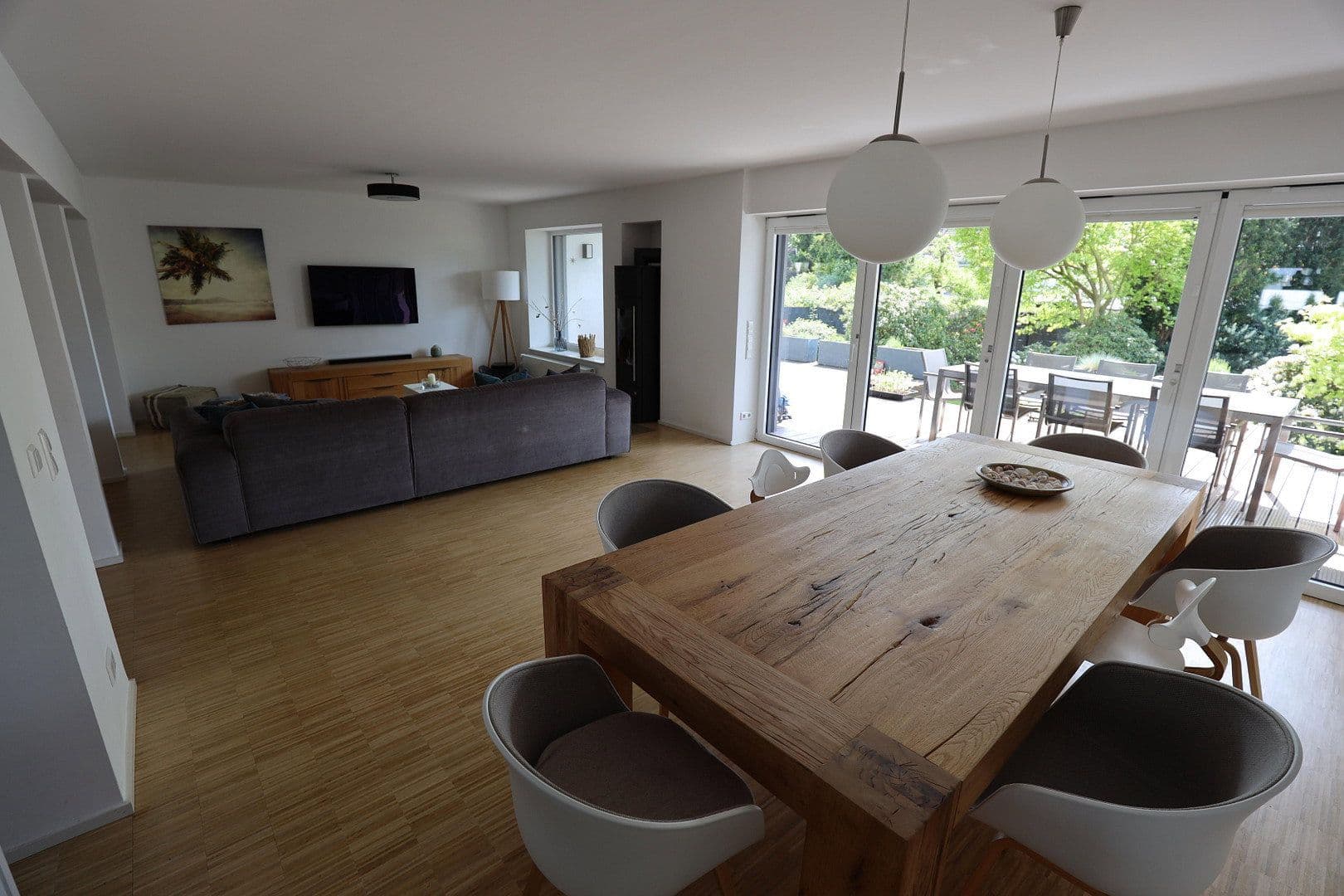 Predaj domu 280 m², pozemok 936 m², Steinbruchstrasse 29, Hannover, Dolné Sasko Predaj domu 280 m², pozemok 936 m², Steinbruchstrasse 29, Hannover, Dolné Sasko