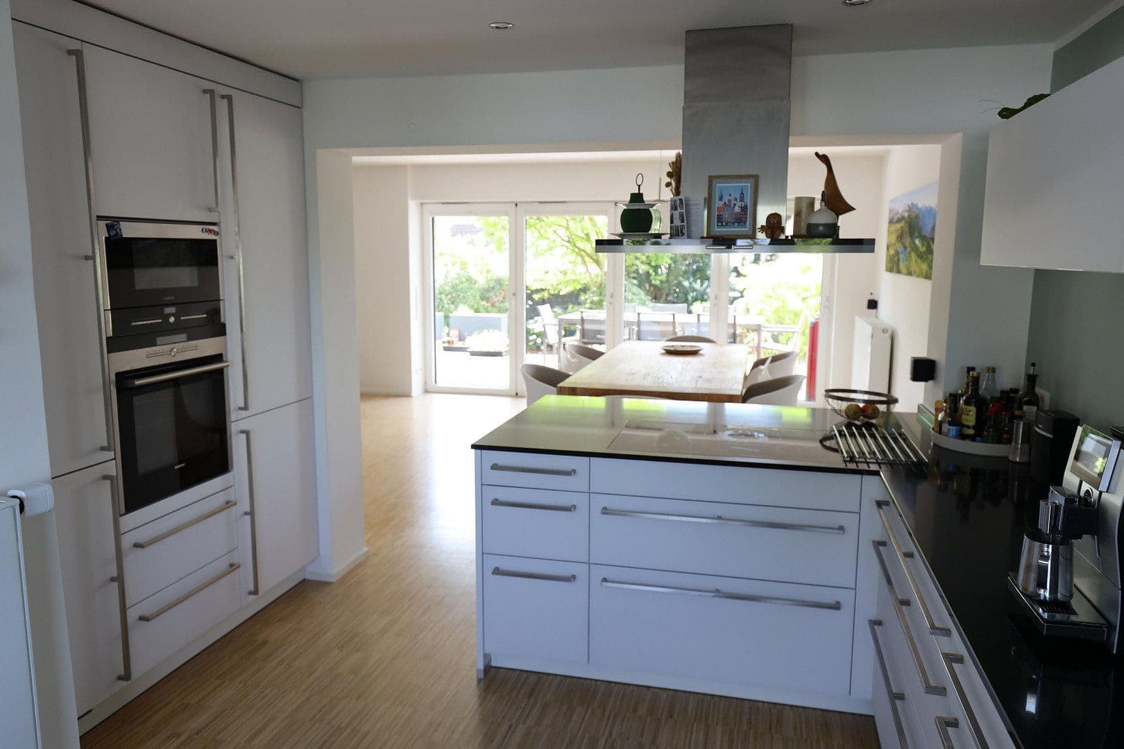Predaj domu 280 m², pozemok 936 m², Steinbruchstrasse 29, Hannover, Dolné Sasko Predaj domu 280 m², pozemok 936 m², Steinbruchstrasse 29, Hannover, Dolné Sasko