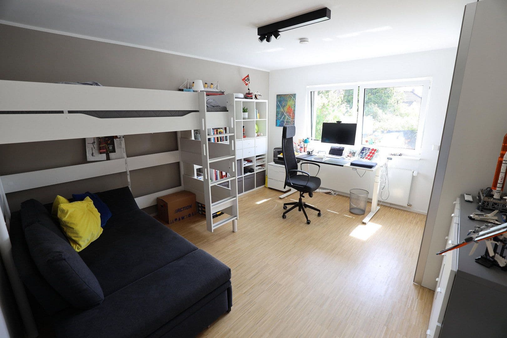 Predaj domu 280 m², pozemok 936 m², Steinbruchstrasse 29, Hannover, Dolné Sasko Predaj domu 280 m², pozemok 936 m², Steinbruchstrasse 29, Hannover, Dolné Sasko