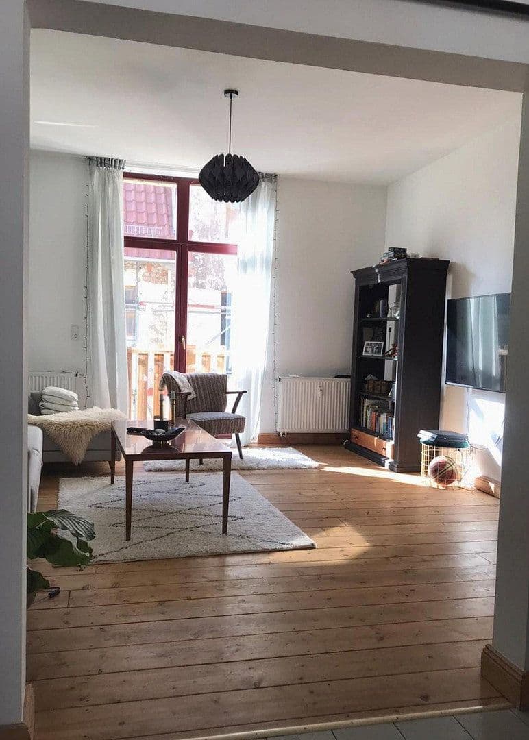 Prenájom bytu 3-izbový 90 m², Neue Friedrichstr. 8, Wuppertal, Severné Porýnie - Westfálsko Prenájom bytu 3-izbový 90 m², Neue Friedrichstr. 8, Wuppertal, Severné Porýnie - Westfálsko