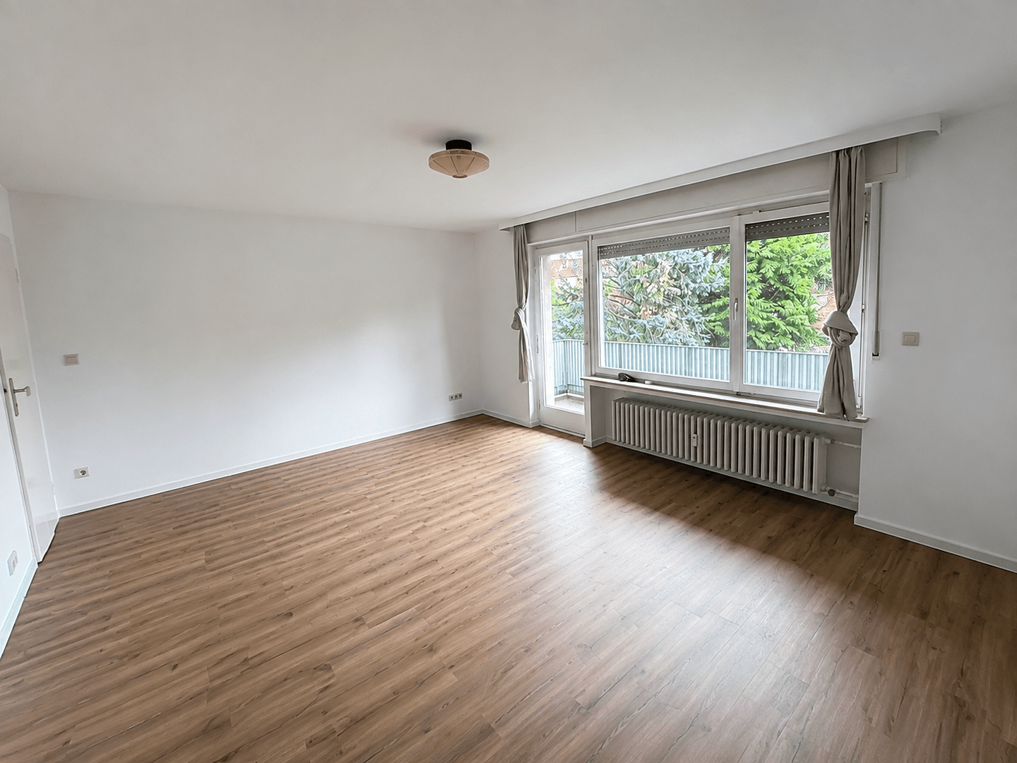 Prenájom bytu 1-izbový 37 m², Kurt-Schuhmacher-Damm 25, Osnabrück, Dolné Sasko Prenájom bytu 1-izbový 37 m², Kurt-Schuhmacher-Damm 25, Osnabrück, Dolné Sasko