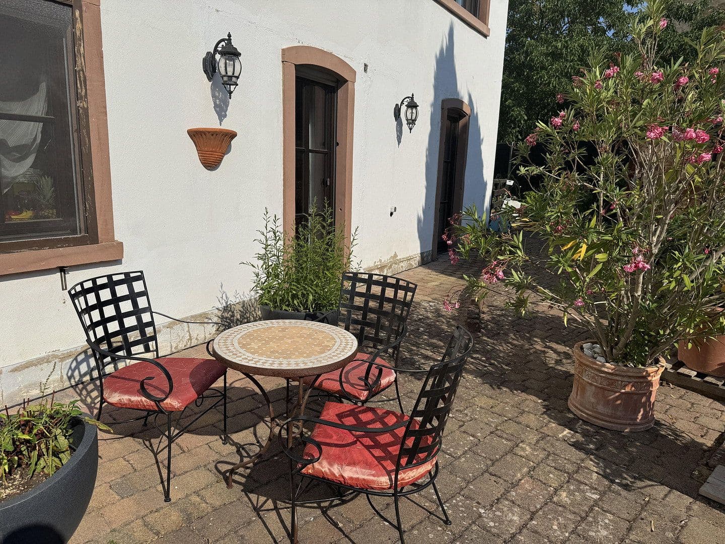 Predaj domu 386 m², pozemok 3.087 m², Mertesheim, Porýnie-Falcko Predaj domu 386 m², pozemok 3.087 m², Mertesheim, Porýnie-Falcko