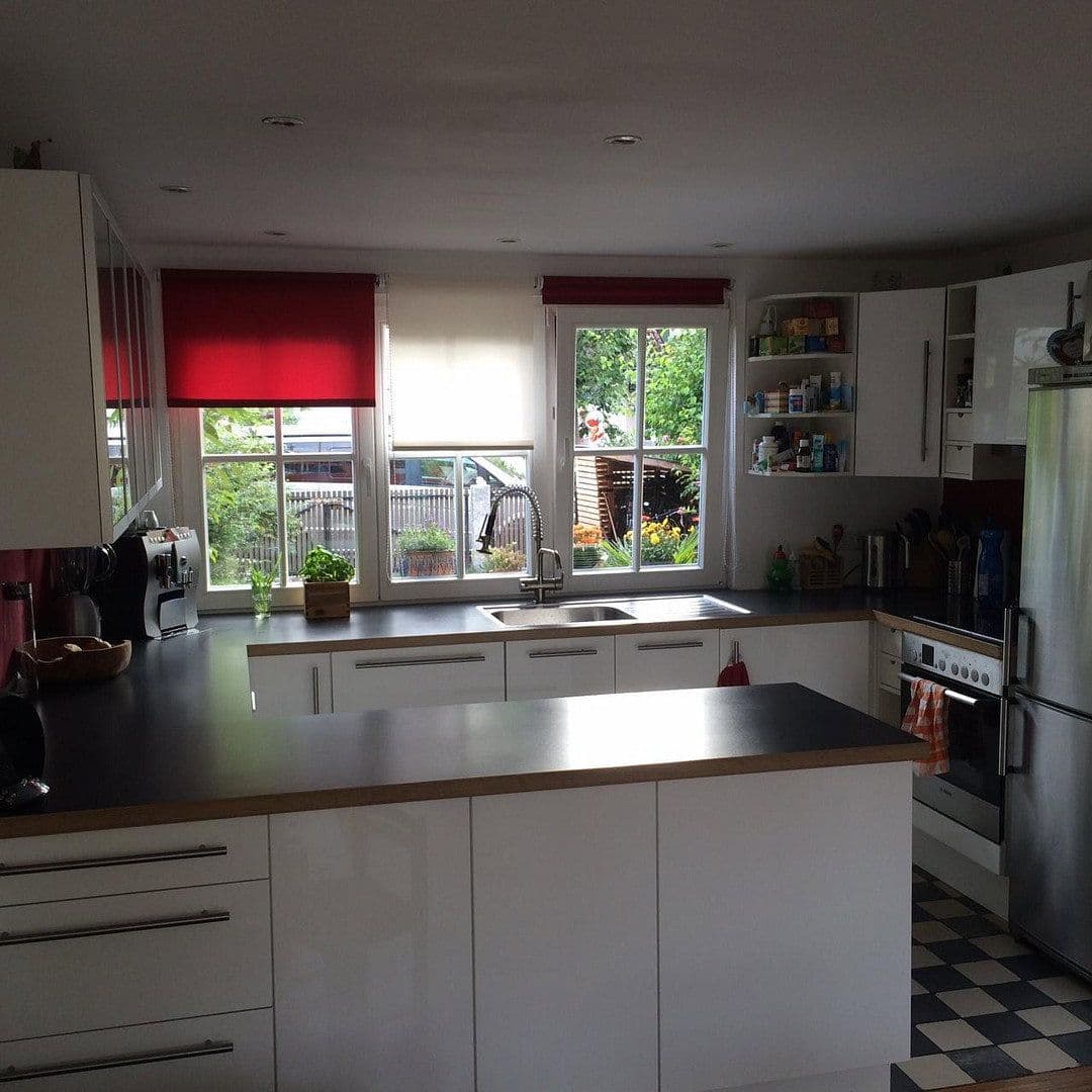 Predaj domu 104 m², pozemok 188 m², Sinzingerstraße 10, Fürstenfeldbruck, Bavorsko Predaj domu 104 m², pozemok 188 m², Sinzingerstraße 10, Fürstenfeldbruck, Bavorsko
