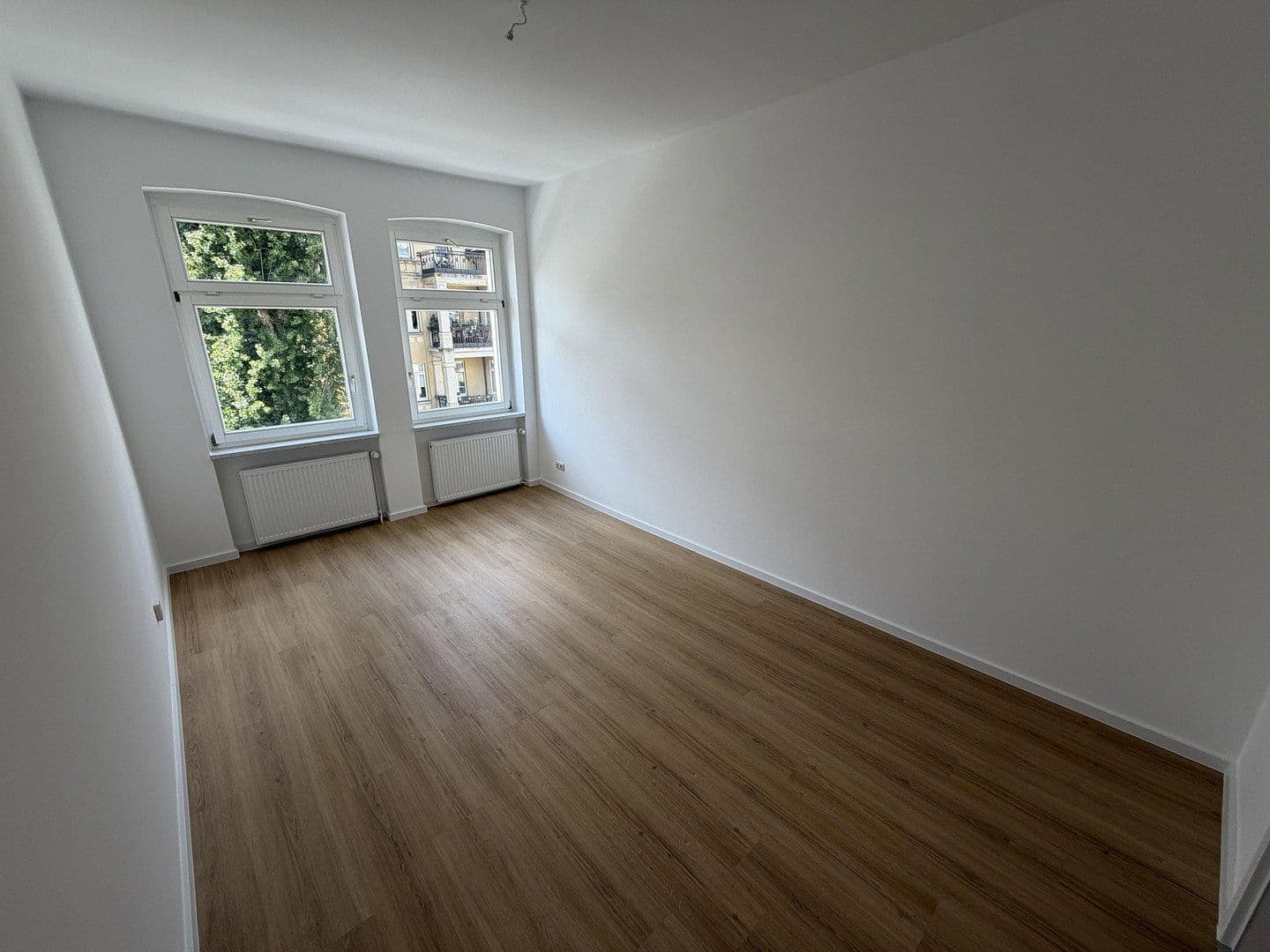 Prenájom bytu 2-izbový 82 m², Milchinselstraße 2, Erfurt, Durínsko Prenájom bytu 2-izbový 82 m², Milchinselstraße 2, Erfurt, Durínsko