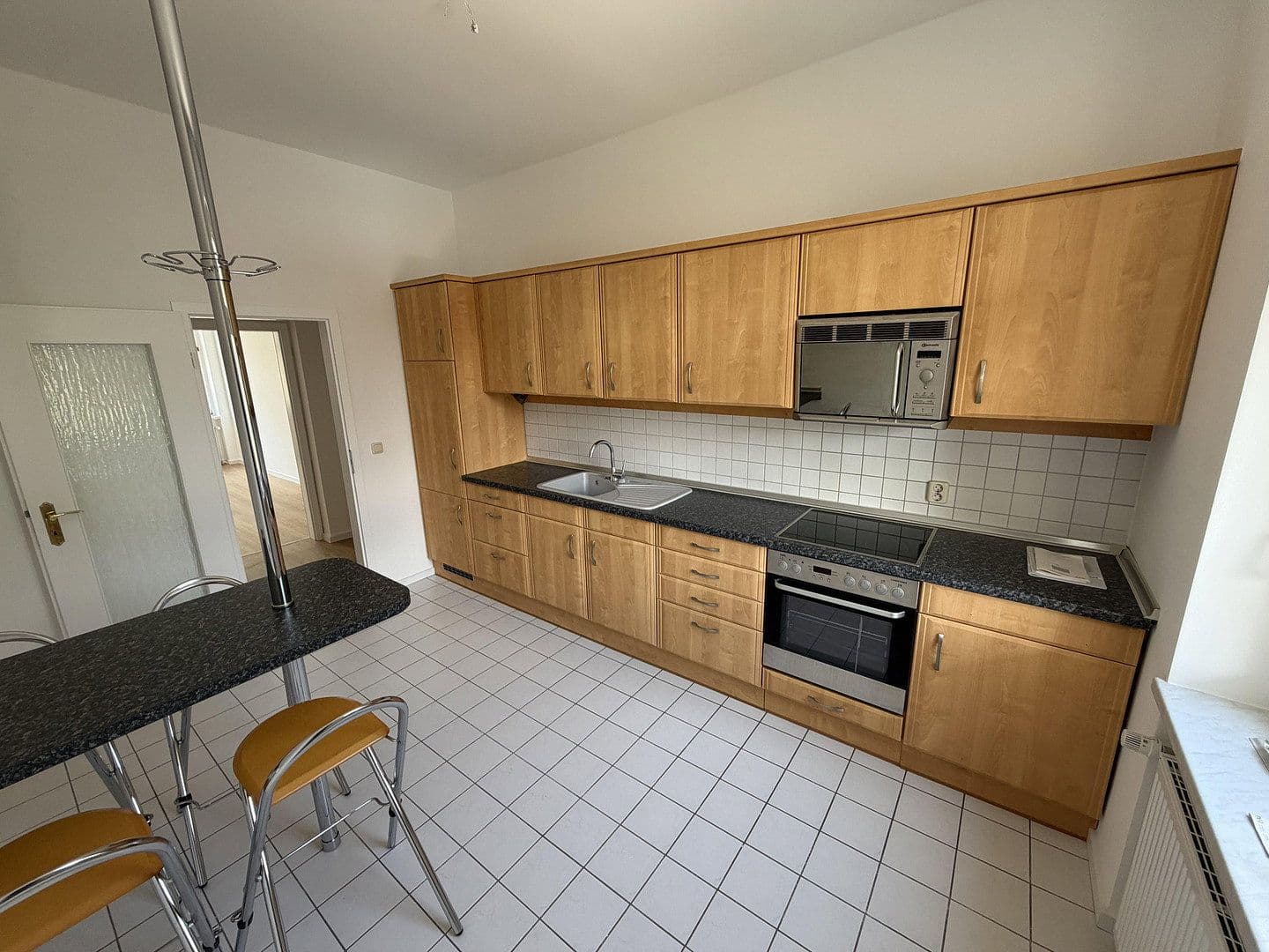 Prenájom bytu 2-izbový 82 m², Milchinselstraße 2, Erfurt, Durínsko Prenájom bytu 2-izbový 82 m², Milchinselstraße 2, Erfurt, Durínsko