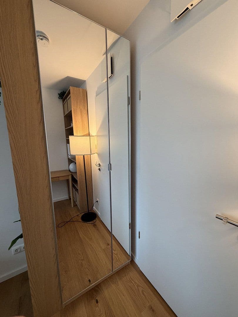 Prenájom bytu 3-izbový 72 m², Pasewalker str. 96, Berlin, Berlín Prenájom bytu 3-izbový 72 m², Pasewalker str. 96, Berlin, Berlín