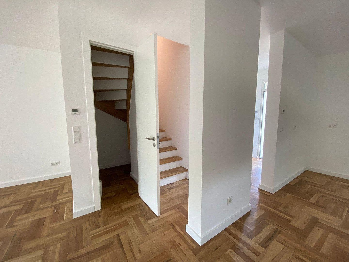 Predaj domu 137 m², pozemok 387 m², Radelandstr. 92 B, Berlin, Berlín Predaj domu 137 m², pozemok 387 m², Radelandstr. 92 B, Berlin, Berlín
