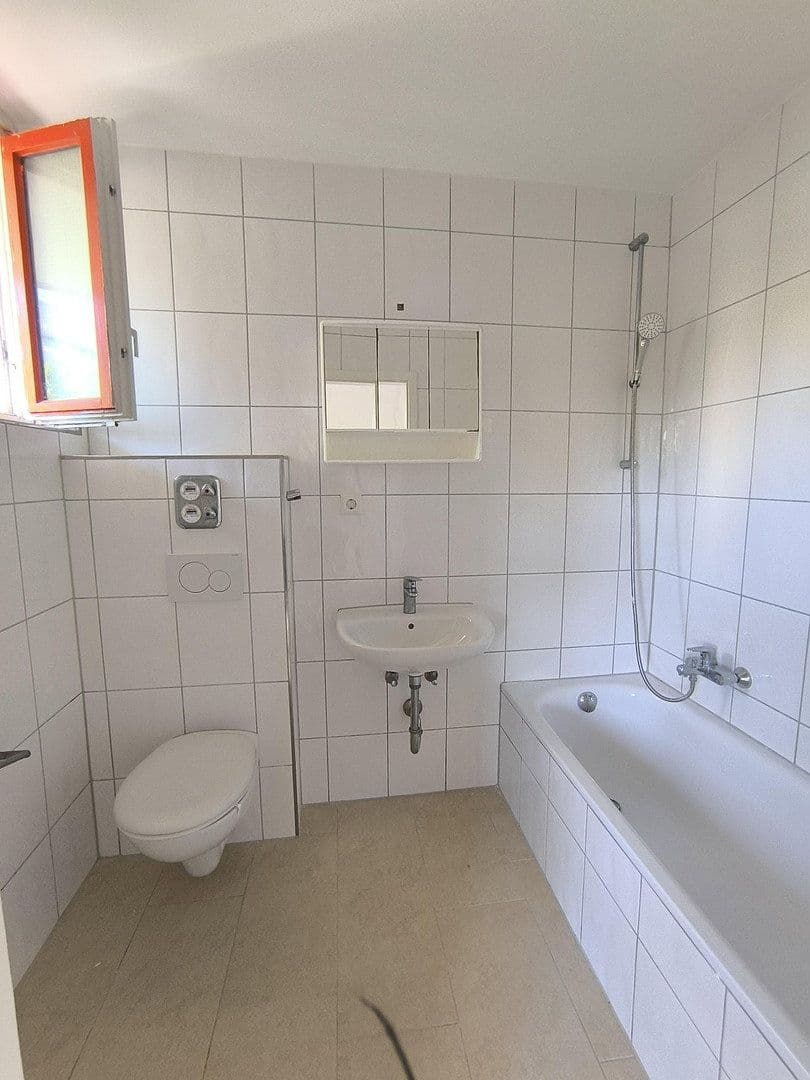 Prenájom bytu 2-izbový 56 m², Bockelststrasse 119A, Stuttgart Heumaden, Bádensko-Wurttembersko Prenájom bytu 2-izbový 56 m², Bockelststrasse 119A, Stuttgart Heumaden, Bádensko-Wurttembersko