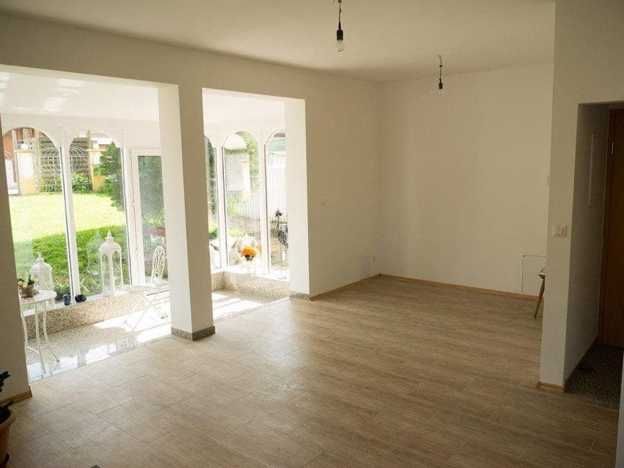 Predaj domu 212 m², pozemok 216 m², Schnaittach, Bavorsko Predaj domu 212 m², pozemok 216 m², Schnaittach, Bavorsko