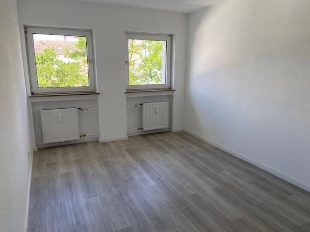 Prenájom bytu 2-izbový 49 m², Frankfurt am Main, Hesensko Prenájom bytu 2-izbový 49 m², Frankfurt am Main, Hesensko