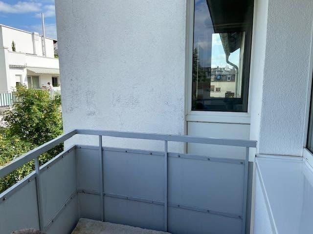 Prenájom bytu 2-izbový 49 m², Frankfurt am Main, Hesensko Prenájom bytu 2-izbový 49 m², Frankfurt am Main, Hesensko