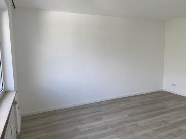 Prenájom bytu 2-izbový 49 m², Frankfurt am Main, Hesensko Prenájom bytu 2-izbový 49 m², Frankfurt am Main, Hesensko