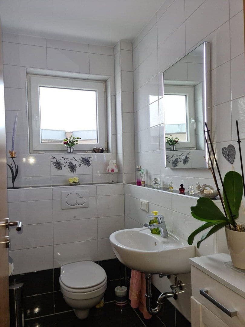 Predaj domu 314 m², pozemok 620 m², Paderborn, Severné Porýnie - Westfálsko Predaj domu 314 m², pozemok 620 m², Paderborn, Severné Porýnie - Westfálsko