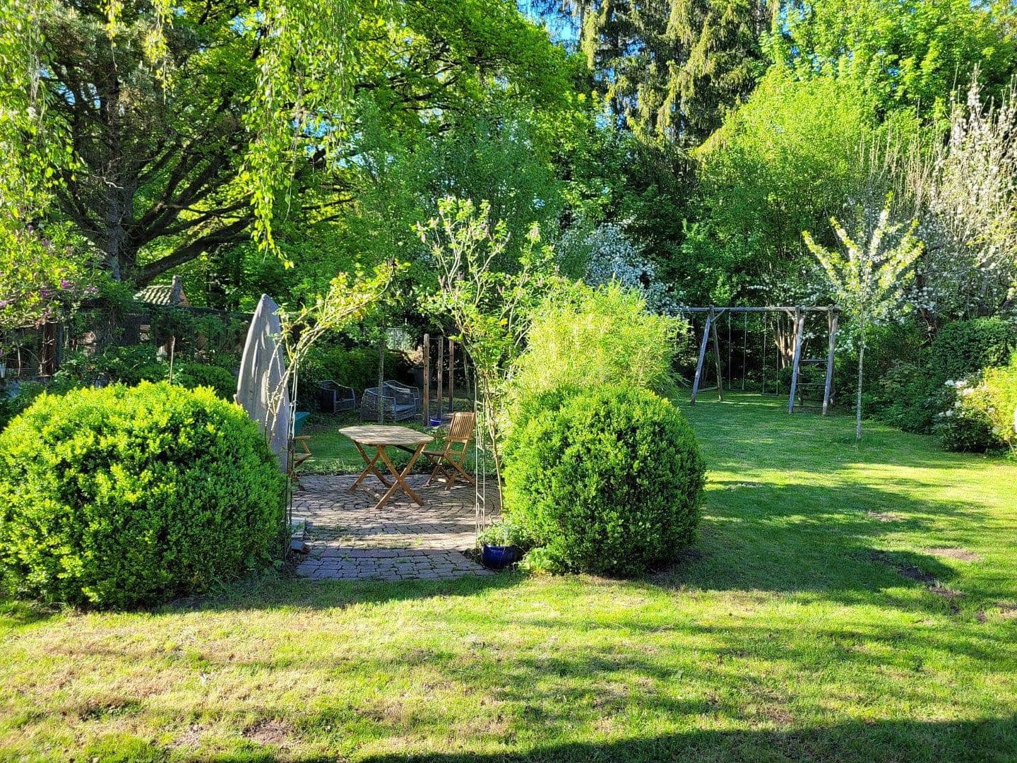 Predaj domu 159 m², pozemok 1.117 m², Kiel, Šlezvicko-Holštajnsko Predaj domu 159 m², pozemok 1.117 m², Kiel, Šlezvicko-Holštajnsko