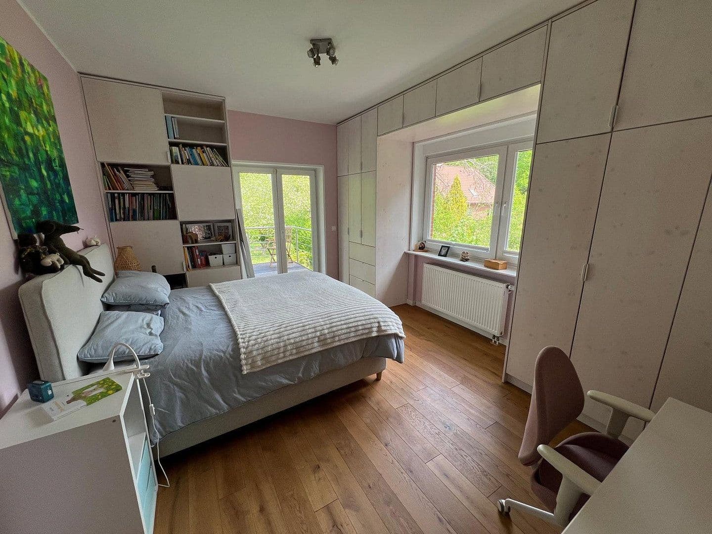 Predaj domu 159 m², pozemok 1.117 m², Kiel, Šlezvicko-Holštajnsko Predaj domu 159 m², pozemok 1.117 m², Kiel, Šlezvicko-Holštajnsko