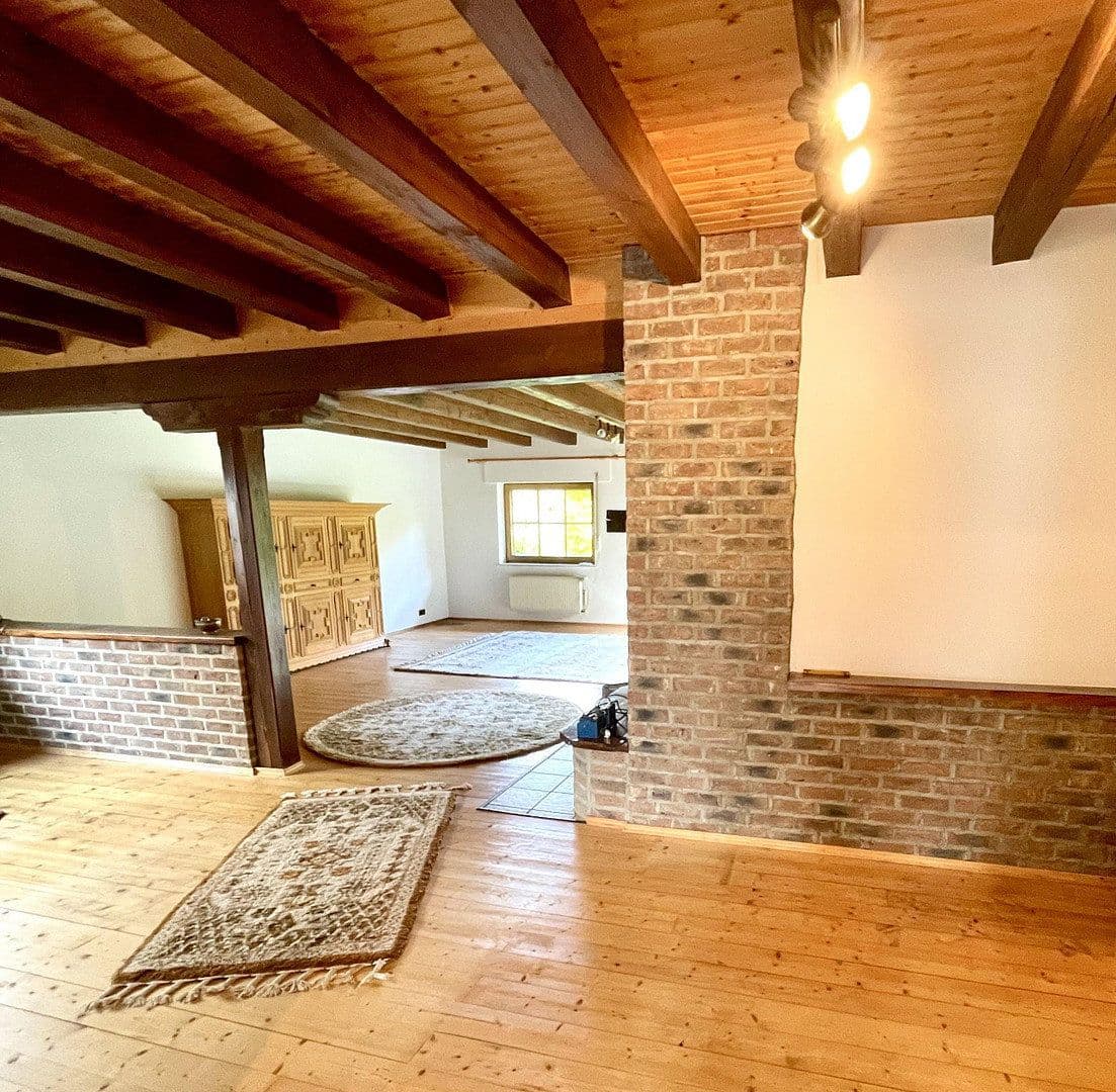 Predaj domu 240 m², pozemok 911 m², Roetgen, Severné Porýnie - Westfálsko Predaj domu 240 m², pozemok 911 m², Roetgen, Severné Porýnie - Westfálsko