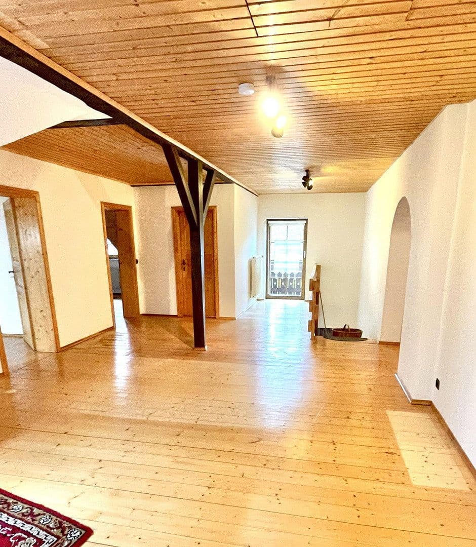 Predaj domu 240 m², pozemok 911 m², Roetgen, Severné Porýnie - Westfálsko Predaj domu 240 m², pozemok 911 m², Roetgen, Severné Porýnie - Westfálsko