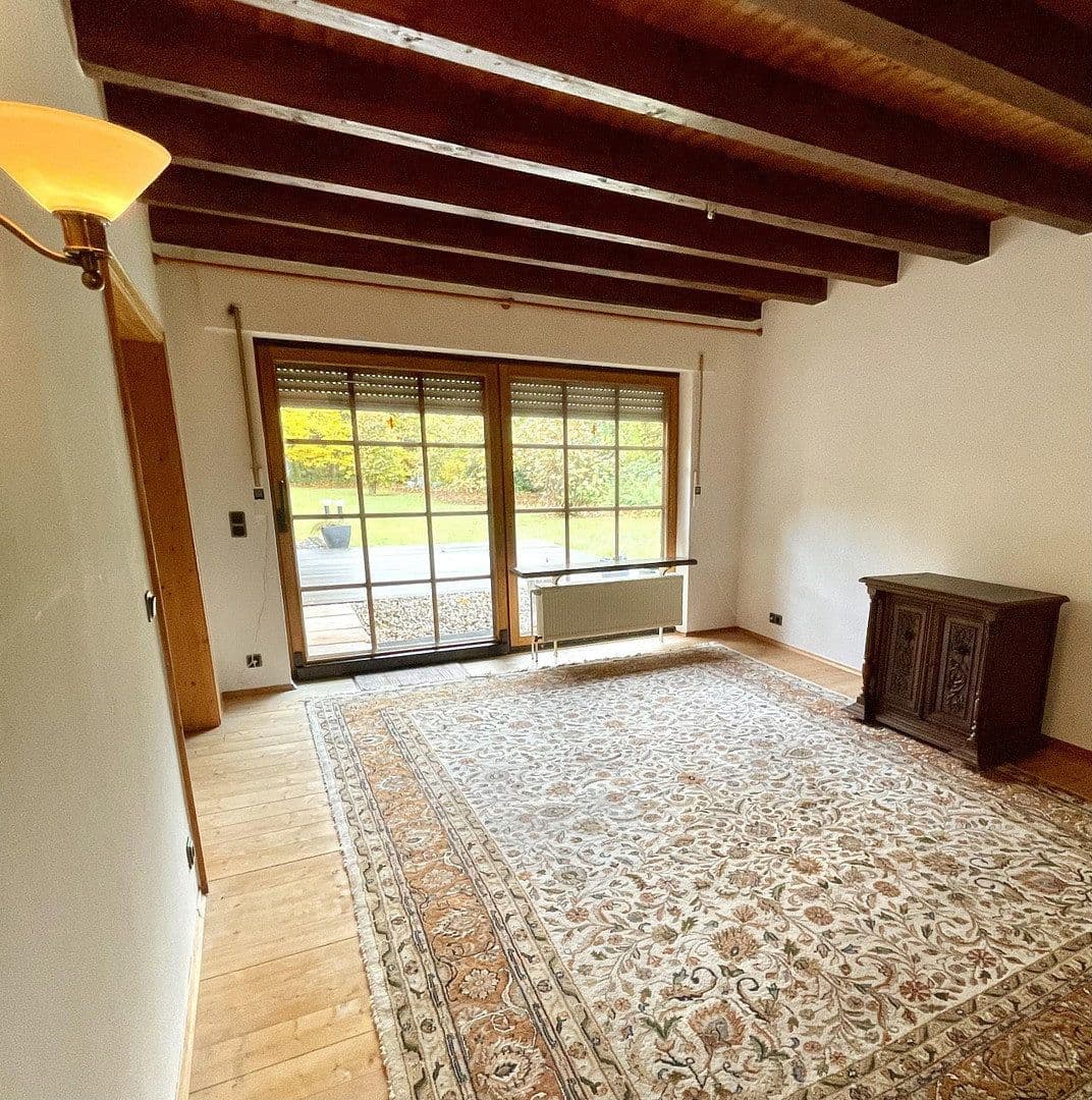 Predaj domu 240 m², pozemok 911 m², Roetgen, Severné Porýnie - Westfálsko Predaj domu 240 m², pozemok 911 m², Roetgen, Severné Porýnie - Westfálsko