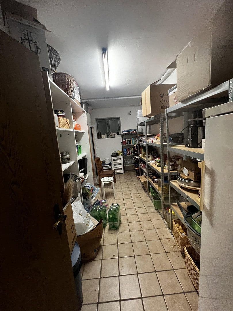 Predaj domu 275 m², pozemok 820 m², Schwalbacherstr 14, Idstein, Hesensko Predaj domu 275 m², pozemok 820 m², Schwalbacherstr 14, Idstein, Hesensko