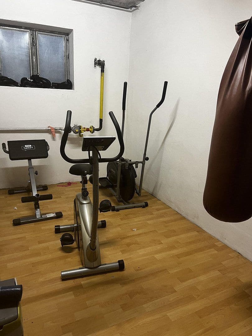 Predaj domu 275 m², pozemok 820 m², Schwalbacherstr 14, Idstein, Hesensko Predaj domu 275 m², pozemok 820 m², Schwalbacherstr 14, Idstein, Hesensko