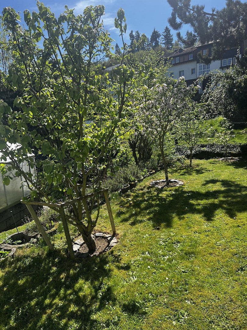 Predaj domu 275 m², pozemok 820 m², Schwalbacherstr 14, Idstein, Hesensko Predaj domu 275 m², pozemok 820 m², Schwalbacherstr 14, Idstein, Hesensko