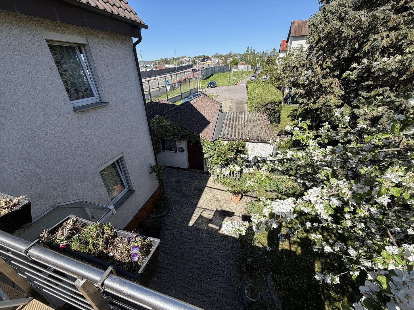 Predaj domu 140 m², pozemok 380 m², Göppingen, Bádensko-Wurttembersko Predaj domu 140 m², pozemok 380 m², Göppingen, Bádensko-Wurttembersko