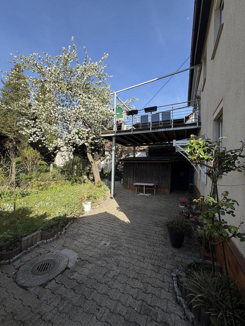 Predaj domu 140 m², pozemok 380 m², Göppingen, Bádensko-Wurttembersko Predaj domu 140 m², pozemok 380 m², Göppingen, Bádensko-Wurttembersko