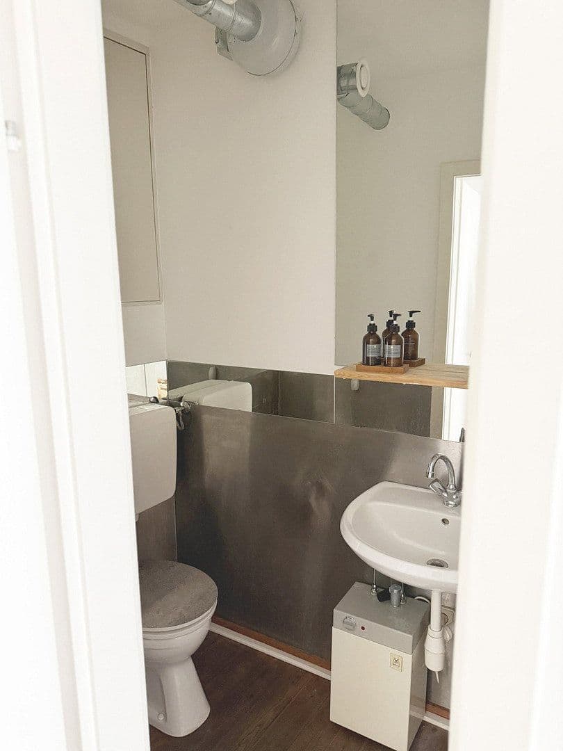 Prenájom nebytového priestoru 41 m², Schmidgasse 7, Krems, Dolné Rakúsko Prenájom nebytového priestoru 41 m², Schmidgasse 7, Krems, Dolné Rakúsko