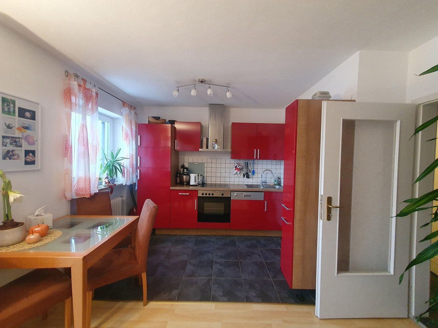 Prenájom bytu 1-izbový 38 m², Gröbenzellerstrasse 2, Puchheim Bhf., Bavorsko Prenájom bytu 1-izbový 38 m², Gröbenzellerstrasse 2, Puchheim Bhf., Bavorsko