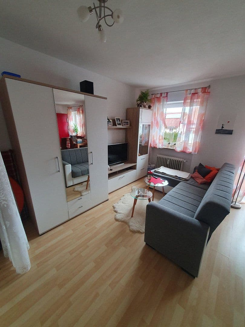 Prenájom bytu 1-izbový 38 m², Gröbenzellerstrasse 2, Puchheim Bhf., Bavorsko Prenájom bytu 1-izbový 38 m², Gröbenzellerstrasse 2, Puchheim Bhf., Bavorsko