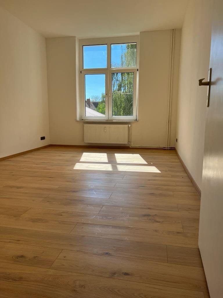 Prenájom bytu 2-izbový 61 m², Magdeburg, Sasko-Anhaltsko Prenájom bytu 2-izbový 61 m², Magdeburg, Sasko-Anhaltsko