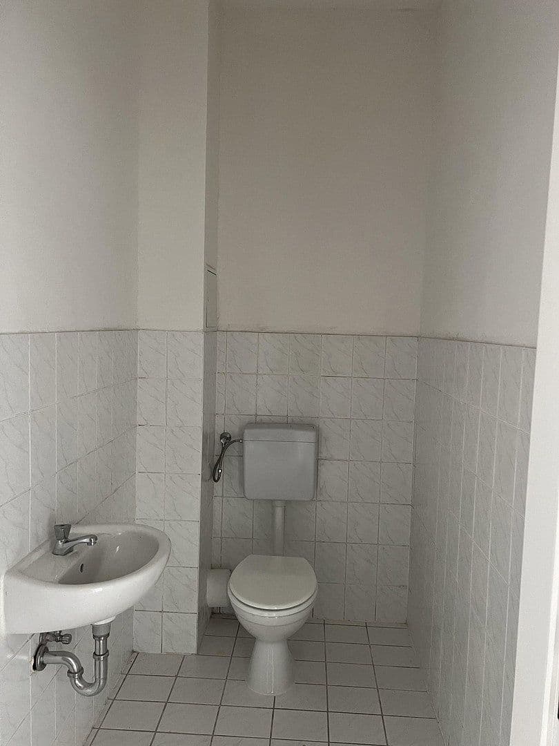 Prenájom bytu 2-izbový 61 m², Magdeburg, Sasko-Anhaltsko Prenájom bytu 2-izbový 61 m², Magdeburg, Sasko-Anhaltsko