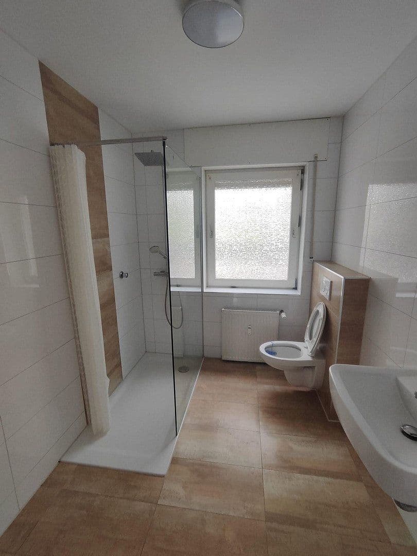 Prenájom bytu 2-izbový 53 m², Lipperheidstr. 112, Oberhausen, Severné Porýnie - Westfálsko Prenájom bytu 2-izbový 53 m², Lipperheidstr. 112, Oberhausen, Severné Porýnie - Westfálsko