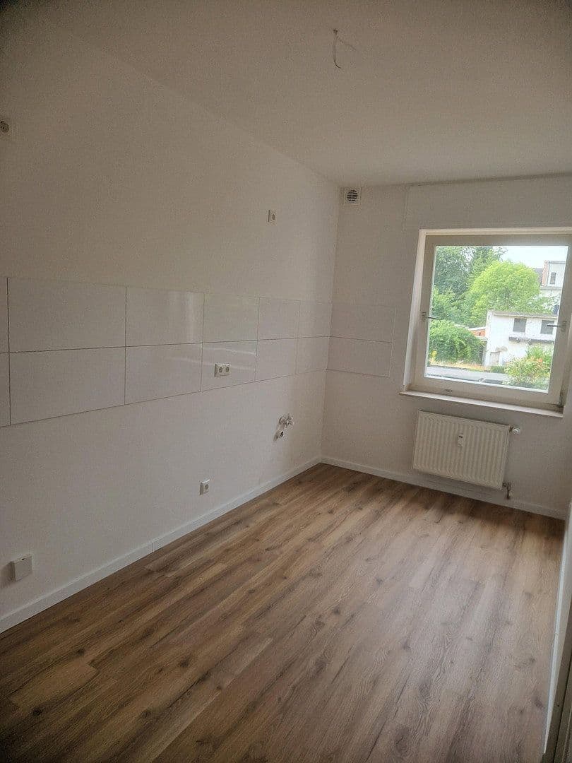 Prenájom bytu 2-izbový 53 m², Lipperheidstr. 112, Oberhausen, Severné Porýnie - Westfálsko Prenájom bytu 2-izbový 53 m², Lipperheidstr. 112, Oberhausen, Severné Porýnie - Westfálsko