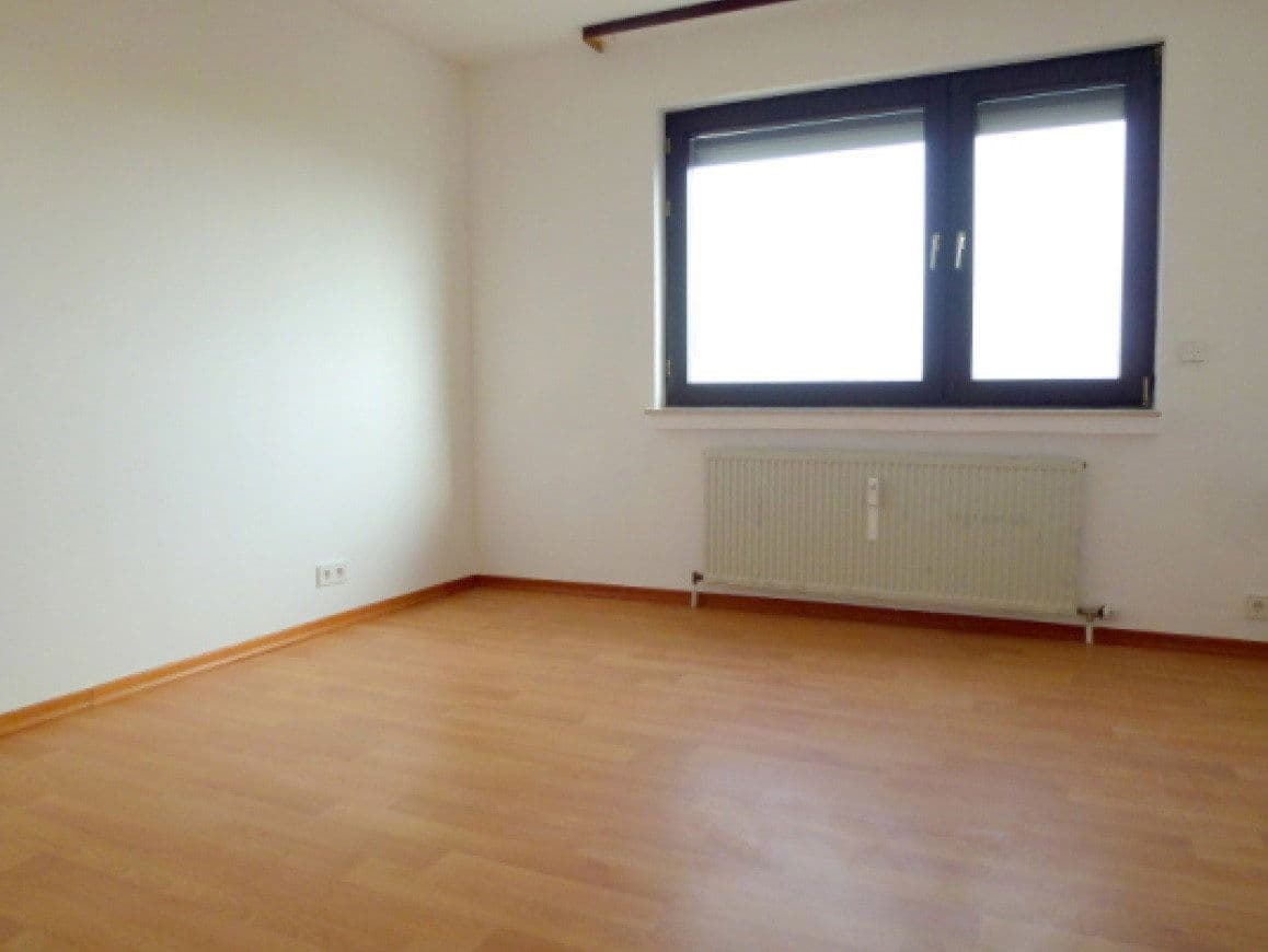 Prenájom bytu 4-izbový 100 m², Am Gaßgang 5, Oberursel (Taunus), Hesensko Prenájom bytu 4-izbový 100 m², Am Gaßgang 5, Oberursel (Taunus), Hesensko