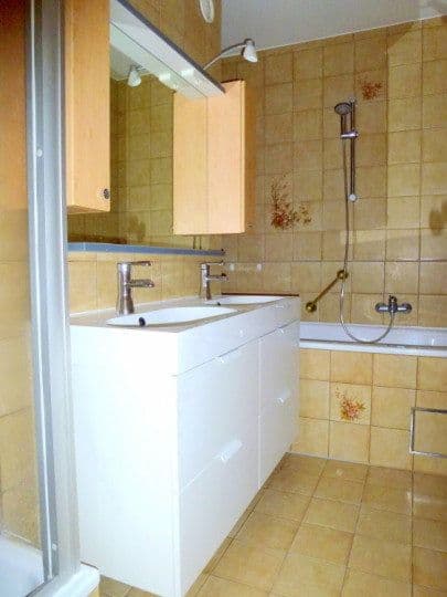 Prenájom bytu 4-izbový 100 m², Am Gaßgang 5, Oberursel (Taunus), Hesensko Prenájom bytu 4-izbový 100 m², Am Gaßgang 5, Oberursel (Taunus), Hesensko