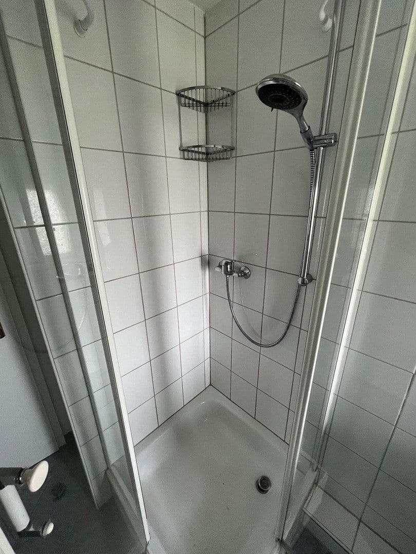 Prenájom bytu 3-izbový 76 m², Hainstrasse 75, Wuppertal, Severné Porýnie - Westfálsko Prenájom bytu 3-izbový 76 m², Hainstrasse 75, Wuppertal, Severné Porýnie - Westfálsko