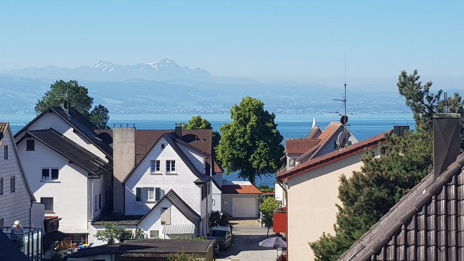 Prenájom bytu 4-izbový 135 m², Kirchstraße 3, Langenargen, Bádensko-Wurttembersko Prenájom bytu 4-izbový 135 m², Kirchstraße 3, Langenargen, Bádensko-Wurttembersko
